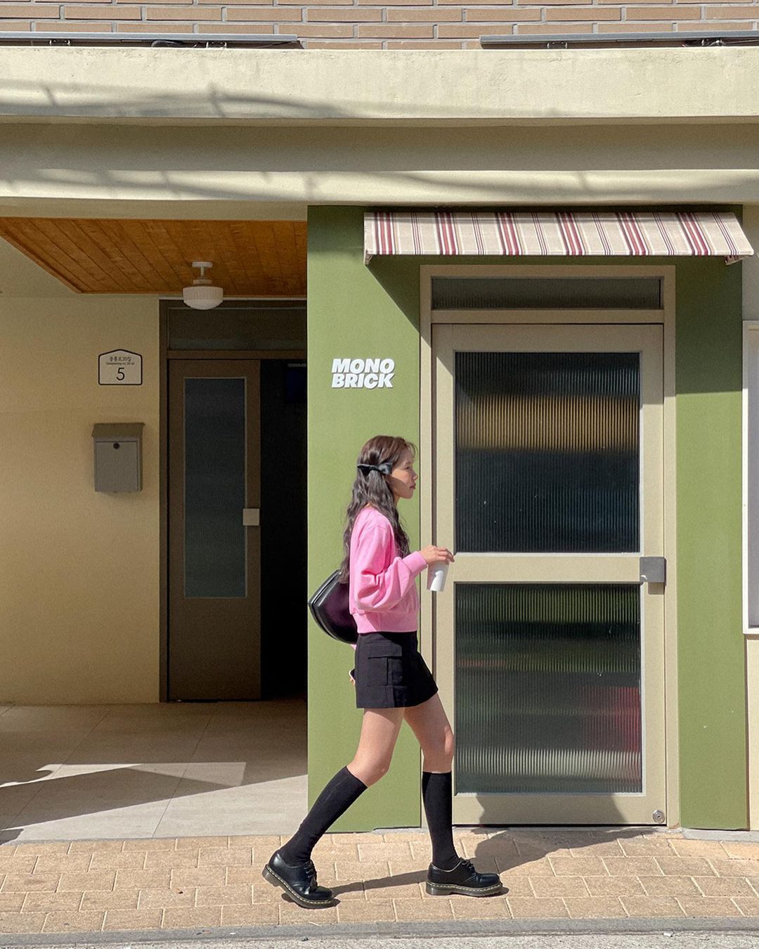 今年春天清新又亮眼的粉红色单品，谁穿谁好看！