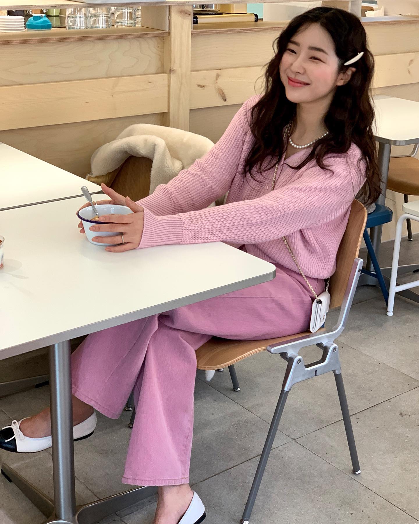 今年春天清新又亮眼的粉红色单品，谁穿谁好看！