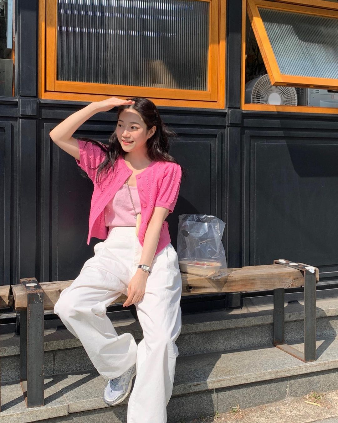 今年春天清新又亮眼的粉红色单品，谁穿谁好看！