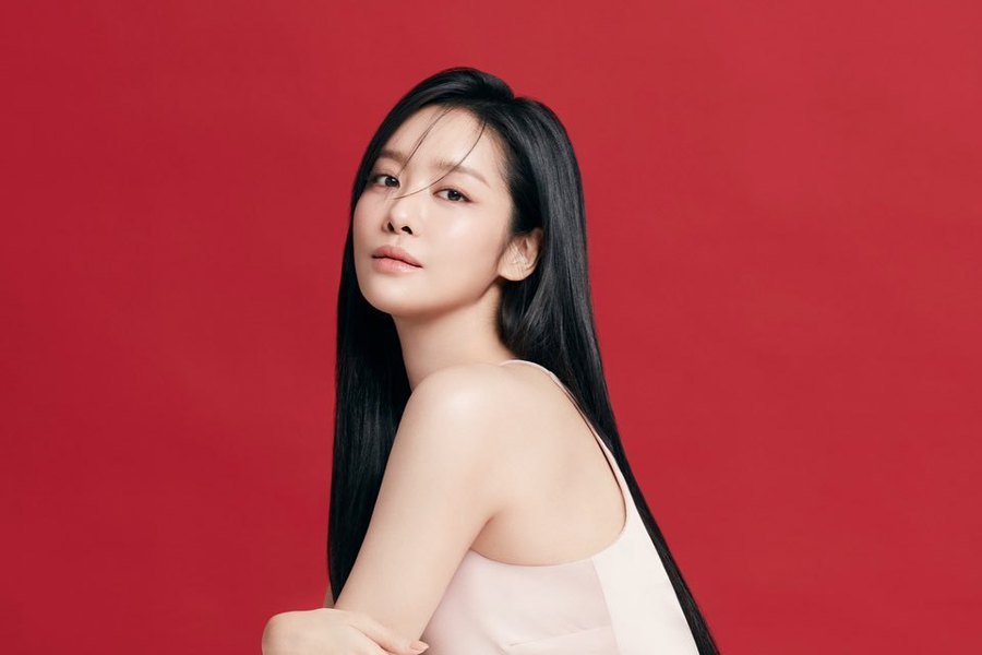 车珠英透露家人看《黑暗荣耀》情形 戏里场面太震撼：我爸气到夺门而出