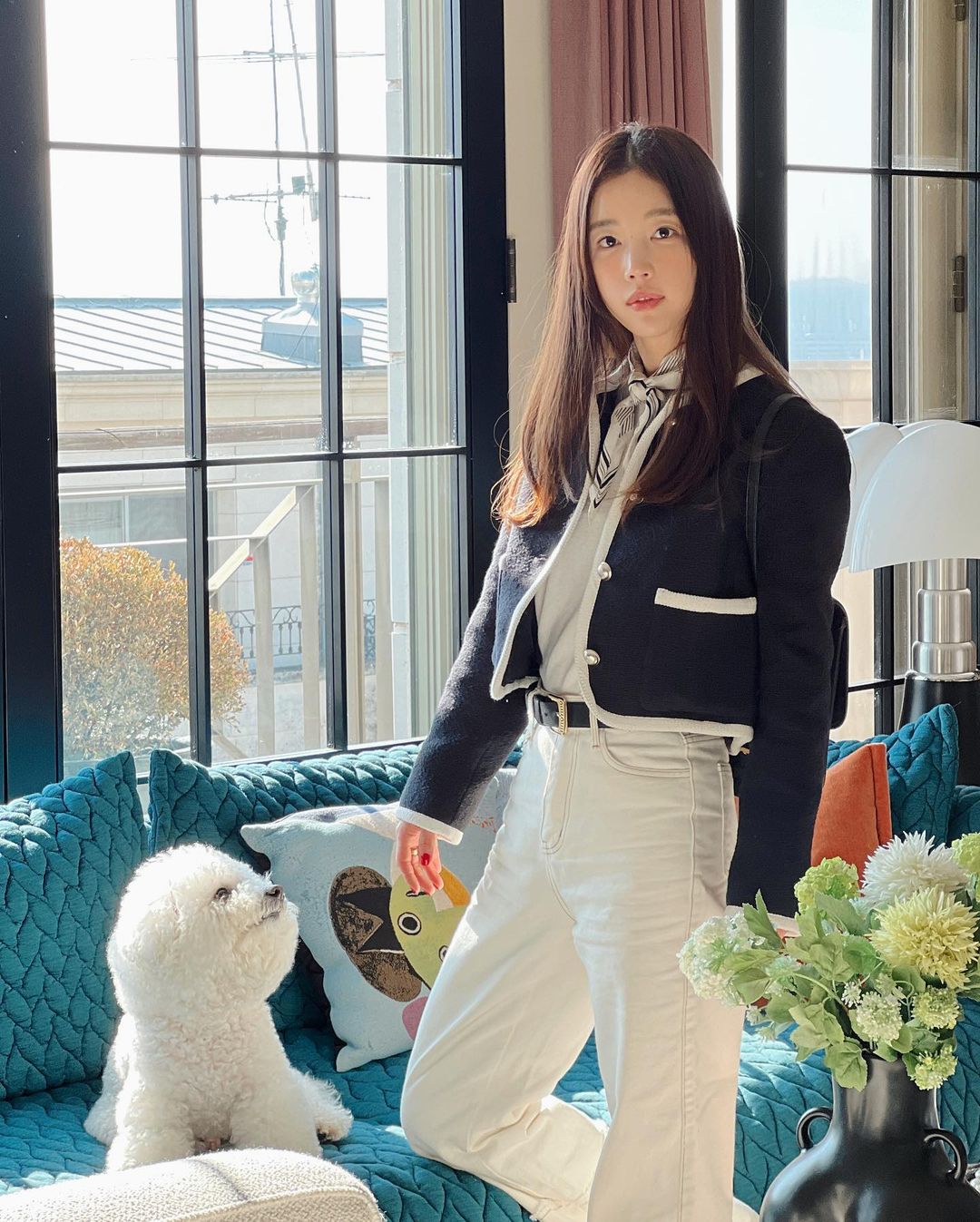 每到换季就要先浏览她的ins!今年春夏学习奇恩世的质感穿搭吧