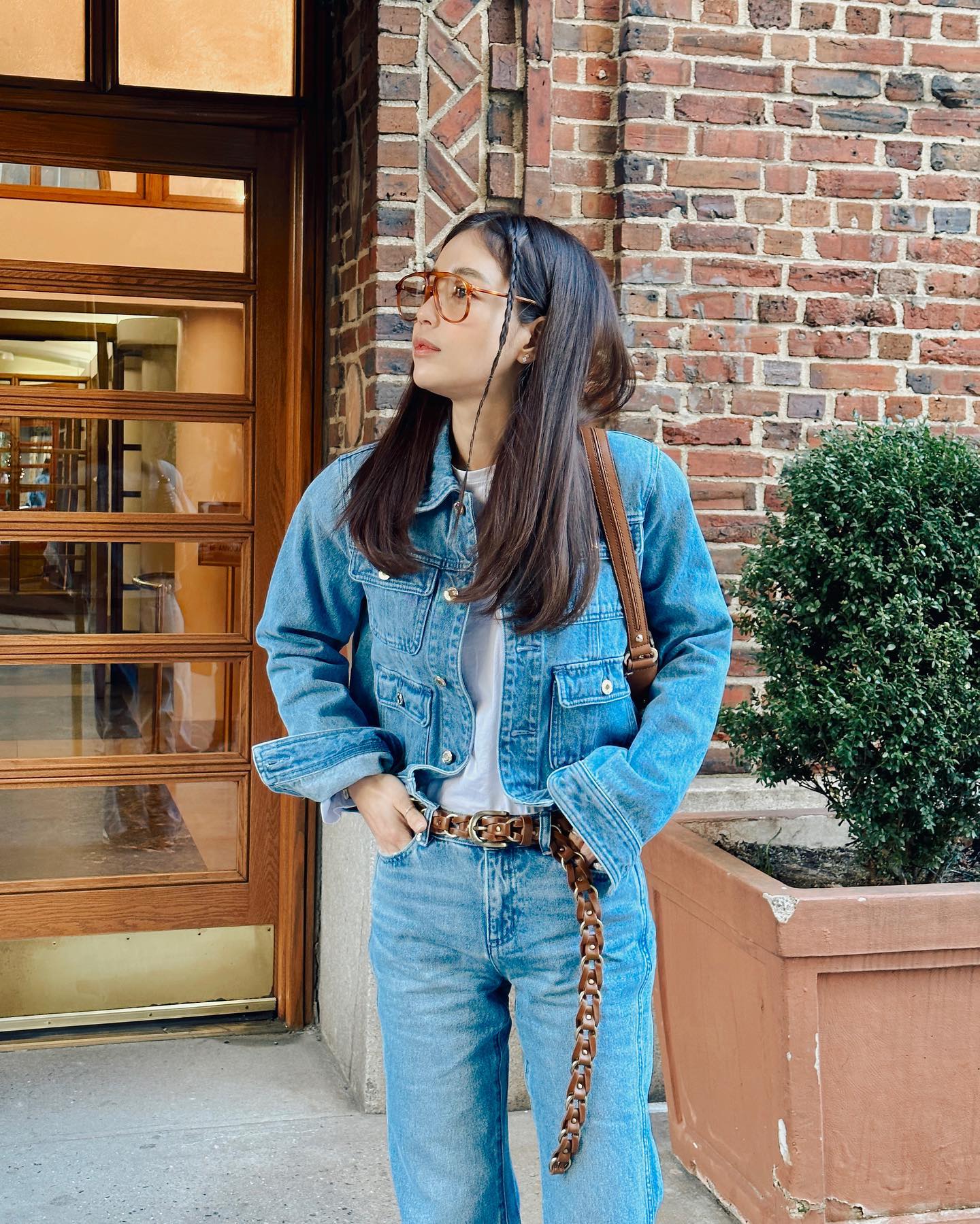 每到换季就要先浏览她的ins！今年春夏学习奇恩世的质感穿搭吧