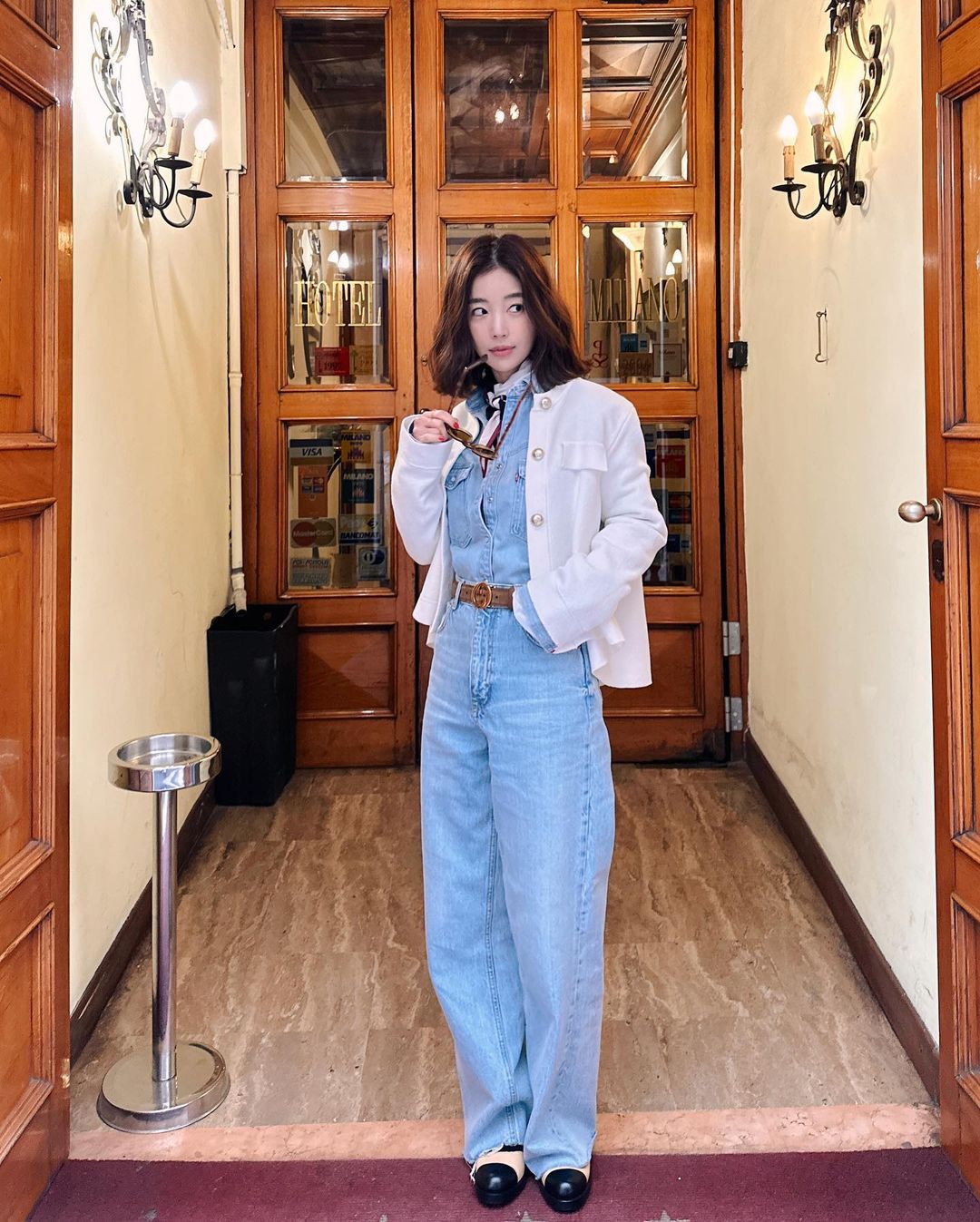 每到换季就要先浏览她的ins!今年春夏学习奇恩世的质感穿搭吧