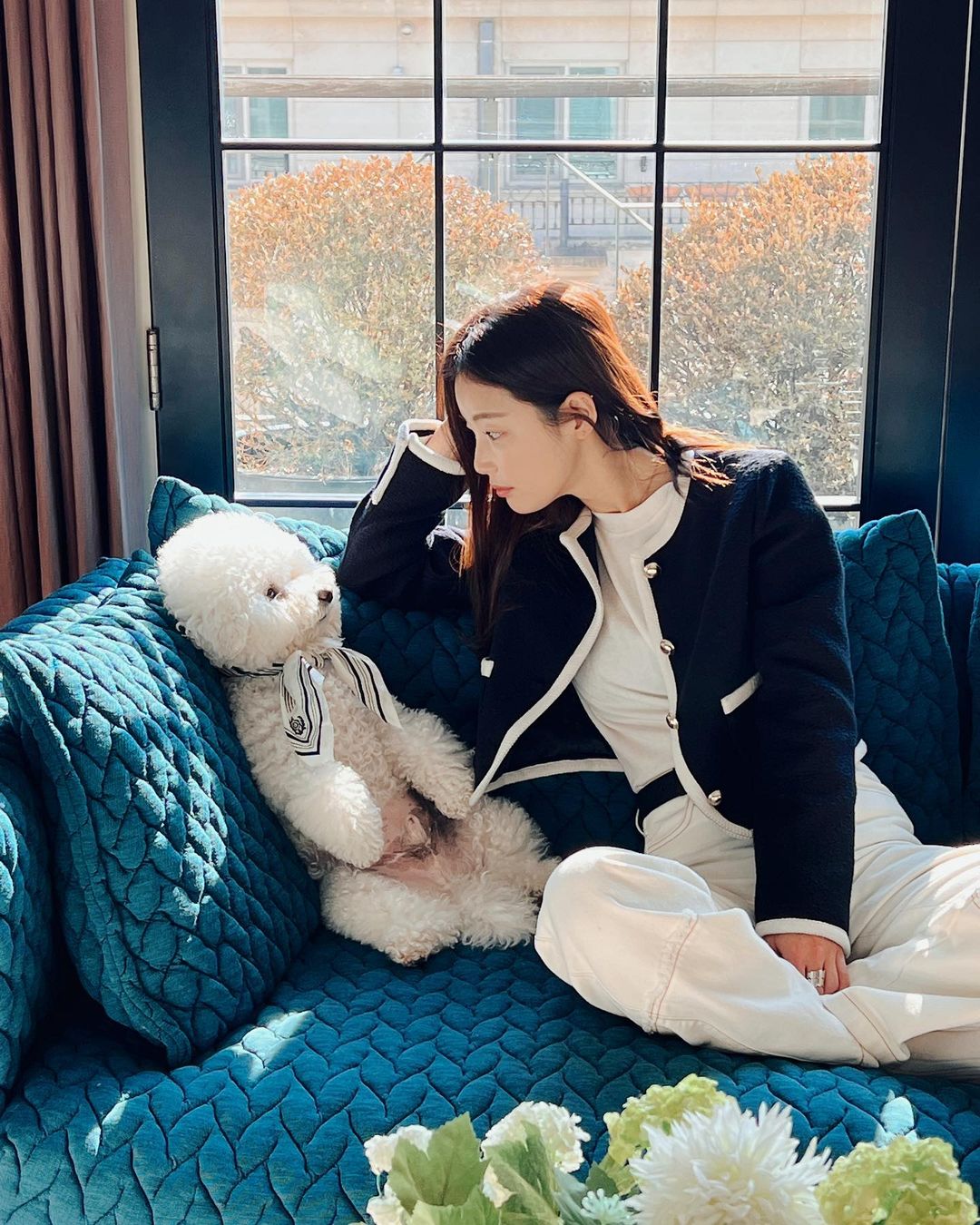 每到换季就要先浏览她的ins！今年春夏学习奇恩世的质感穿搭吧