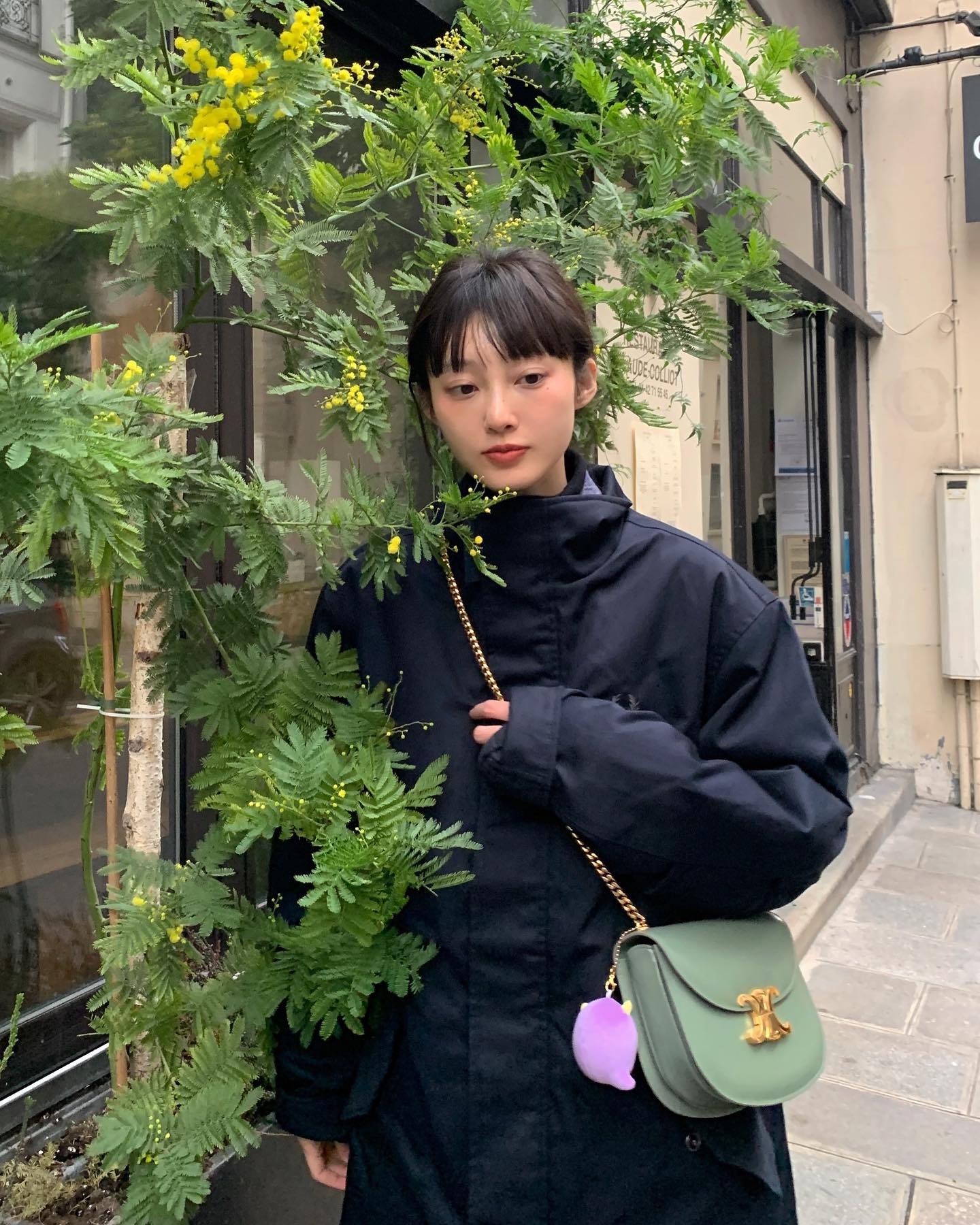 五官清秀可爱却生得一张厌世颜：这件韩国模特拥有让人着迷的厌世魅力