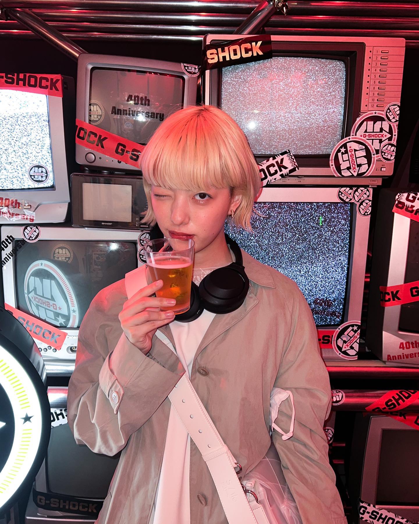 无法抵挡的漂发风潮，那些我们追踪的短发女生纷纷染上了浅发色