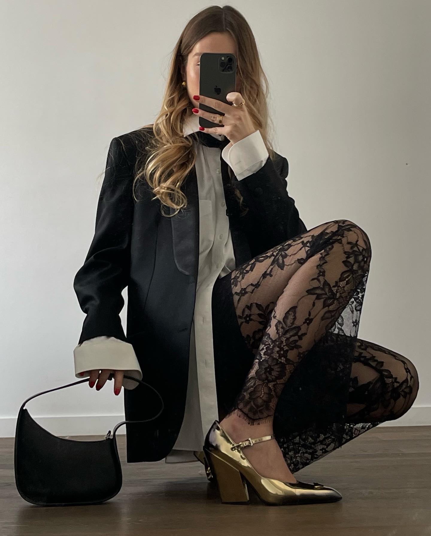 如何穿得又酷又跩,看到Sasha的示范才懂女生帅起来有多好看
