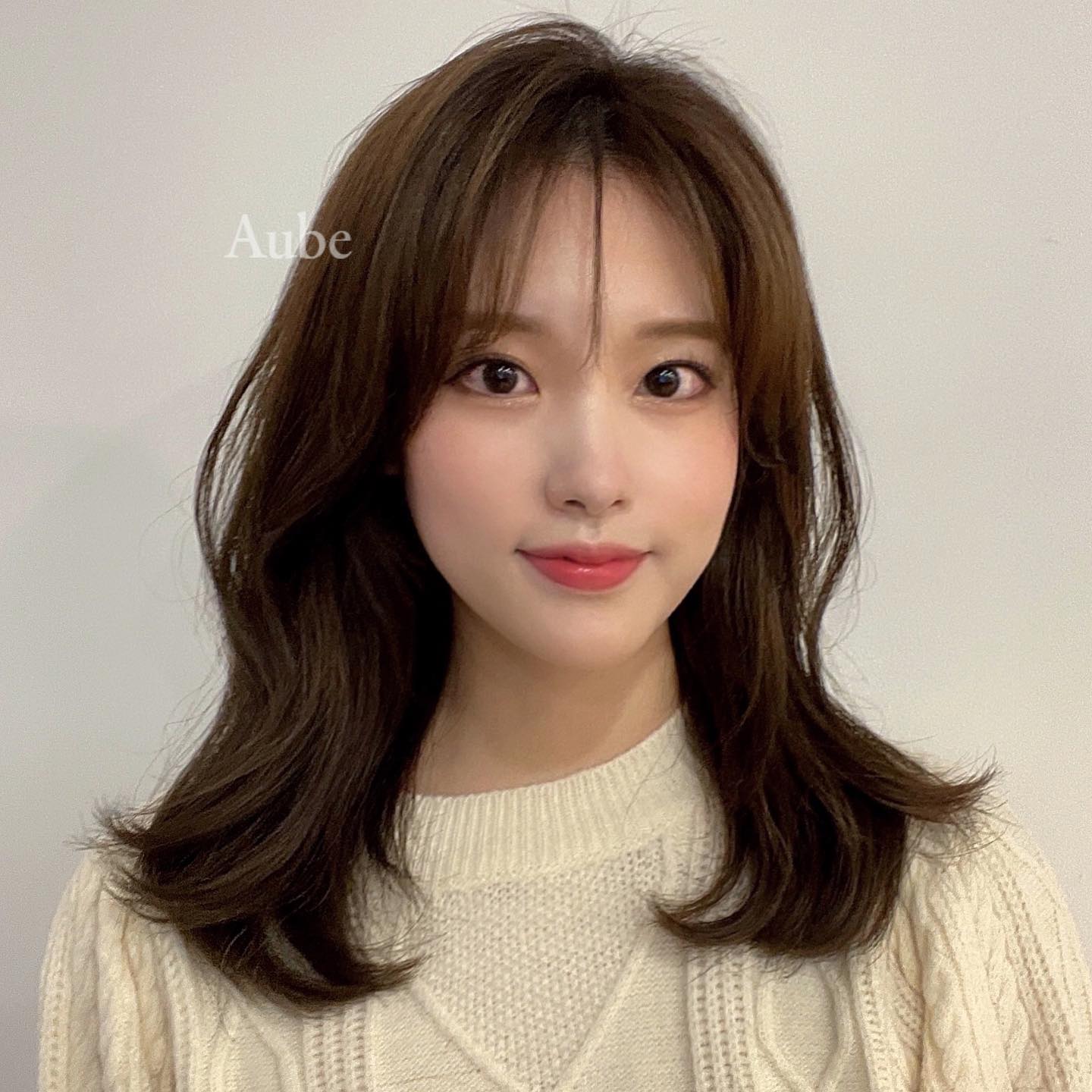 2023年10款中长发造型盘点！及肩层次超轻盈、锁骨发长最修饰⋯换发型必看