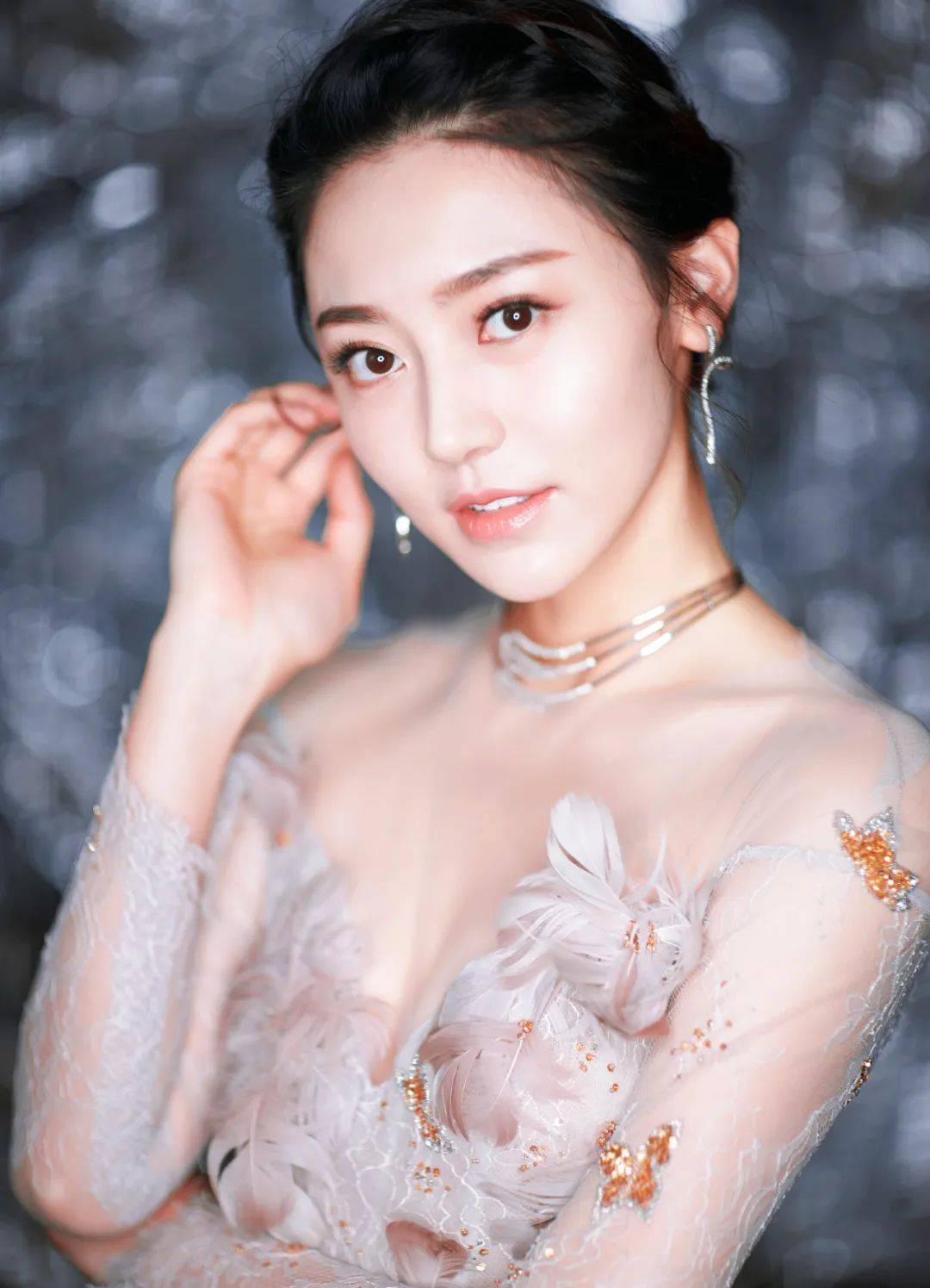 10位脸熟却没能爆红的90后女明星！她们长的漂亮演技也好