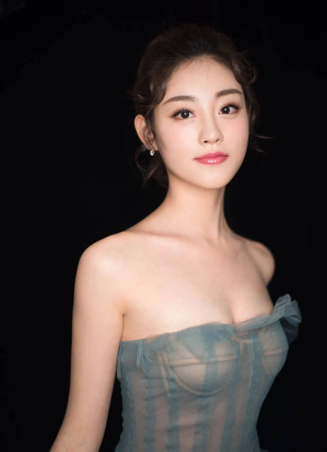 10位脸熟却没能爆红的90后女明星！她们长的漂亮演技也好