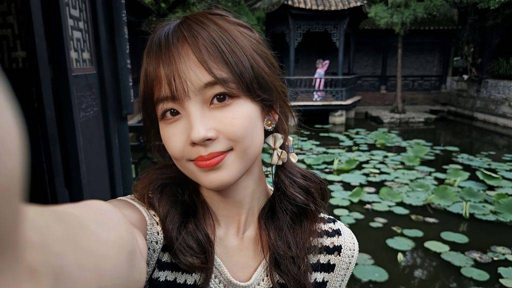 央视女记者王冰冰图片写真！笑容甜美美得让人心碎-4