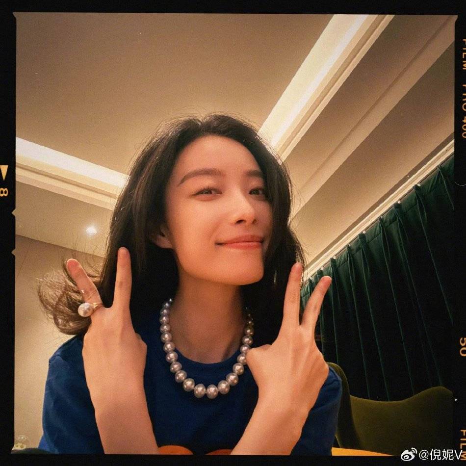 倪妮晒多张卖萌写真图片,肤白貌美性感可爱女人味十足!-4 倪妮晒多张卖萌写真图片,肤白貌美性感可爱女人味十足!