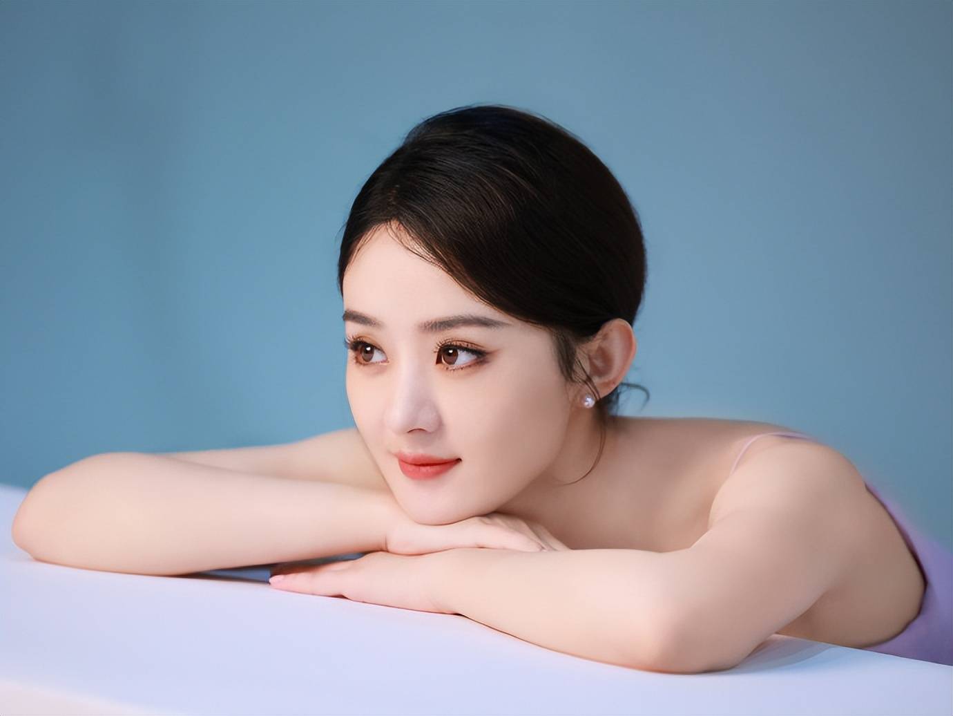 赵丽颖穿蓝色星钻人鱼裙!肤白貌美身材曼妙性感撩人-5 赵丽颖穿蓝色星钻人鱼裙!肤白貌美身材曼妙性感撩人