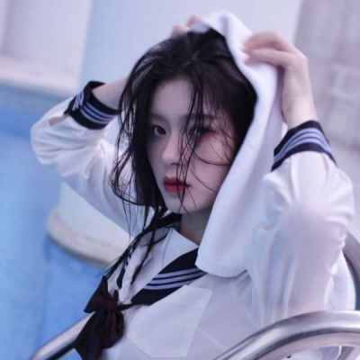 爸爸跑运输我和妈妈在家等他 我遵守了和爸爸的约定