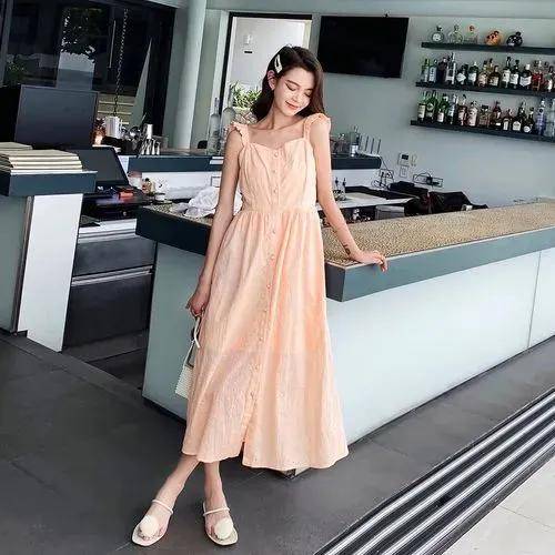 七夕情人节时髦精怎样穿才漂亮？这几个建议点亮你的约会造型