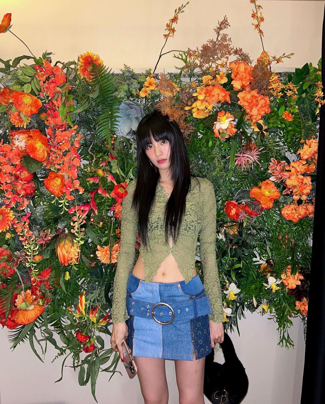 追完《假面女郎》后立刻爱上她!Nana人美演技好,穿衣打扮也很行