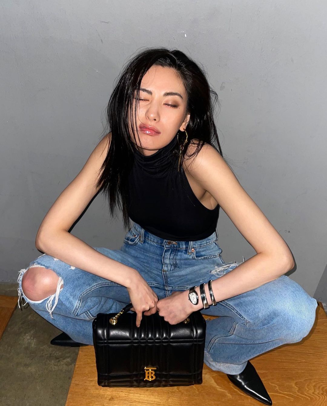 追完《假面女郎》后立刻爱上她!Nana人美演技好,穿衣打扮也很行