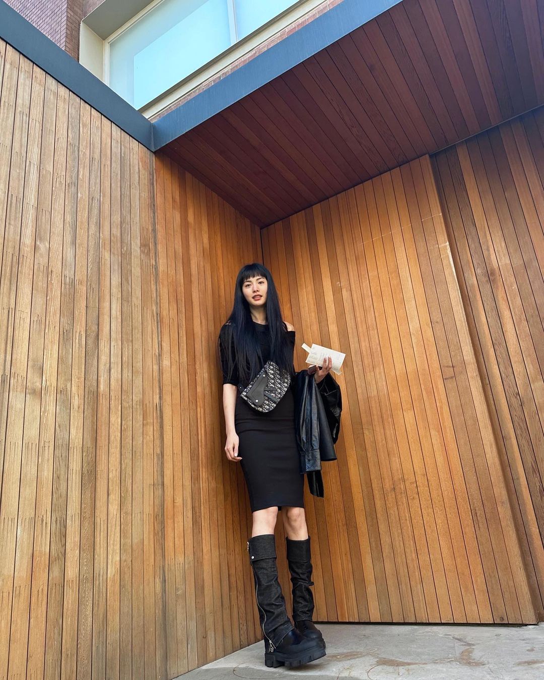 追完《假面女郎》后立刻爱上她!Nana人美演技好,穿衣打扮也很行