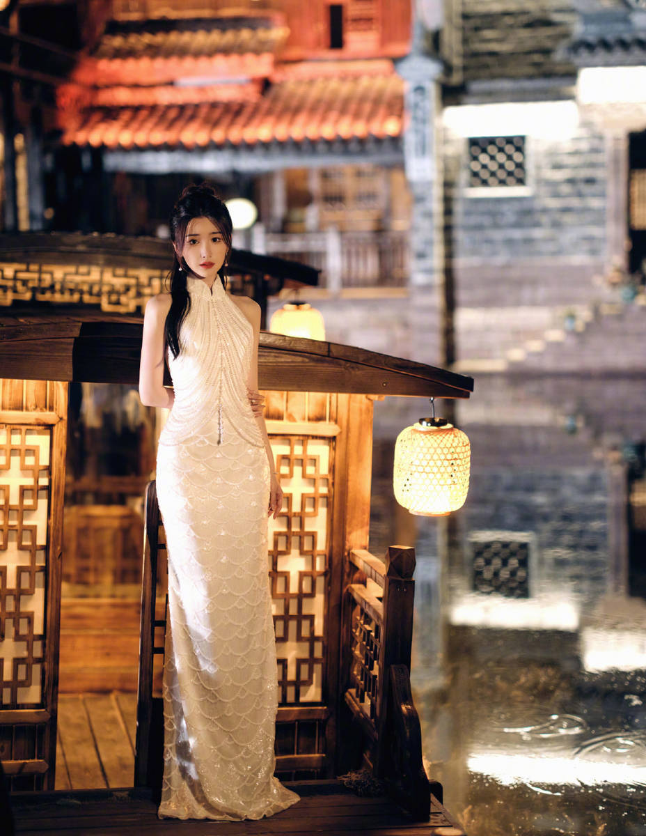 张小斐鞠婧祎毛晓彤李沁中秋晚会争艳!众多美女性感靓丽-6 张小斐鞠婧祎毛晓彤李沁中秋晚会争艳!众多美女性感靓丽