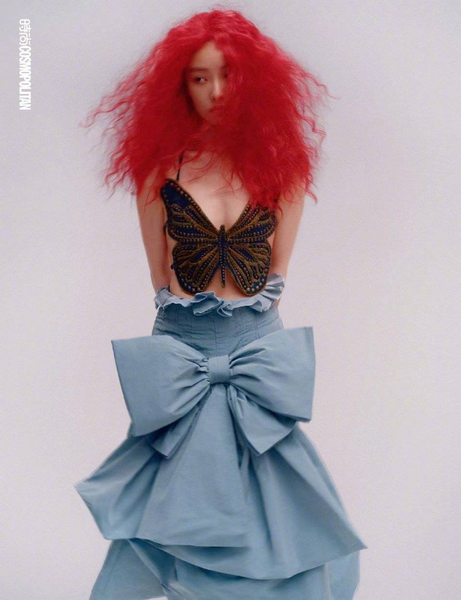 倪妮各类造型惊艳大秀事业线!谋女郎魔鬼身材性感火辣-6 倪妮各类造型惊艳大秀事业线!谋女郎魔鬼身材性感火辣