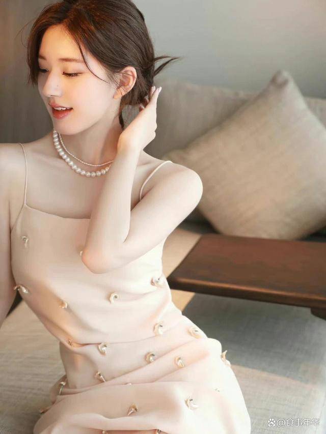 赵露思最新写真！甜美可人性感妖娆太可爱-6