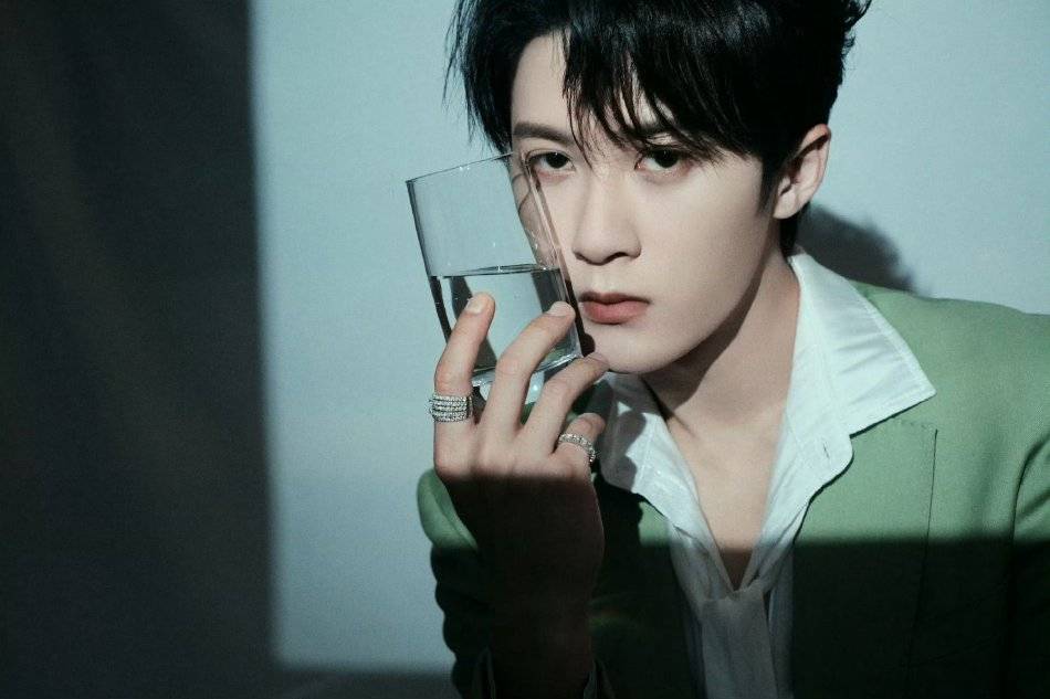 张小斐鞠婧祎毛晓彤李沁中秋晚会争艳!众多美女性感靓丽-8 张小斐鞠婧祎毛晓彤李沁中秋晚会争艳!众多美女性感靓丽