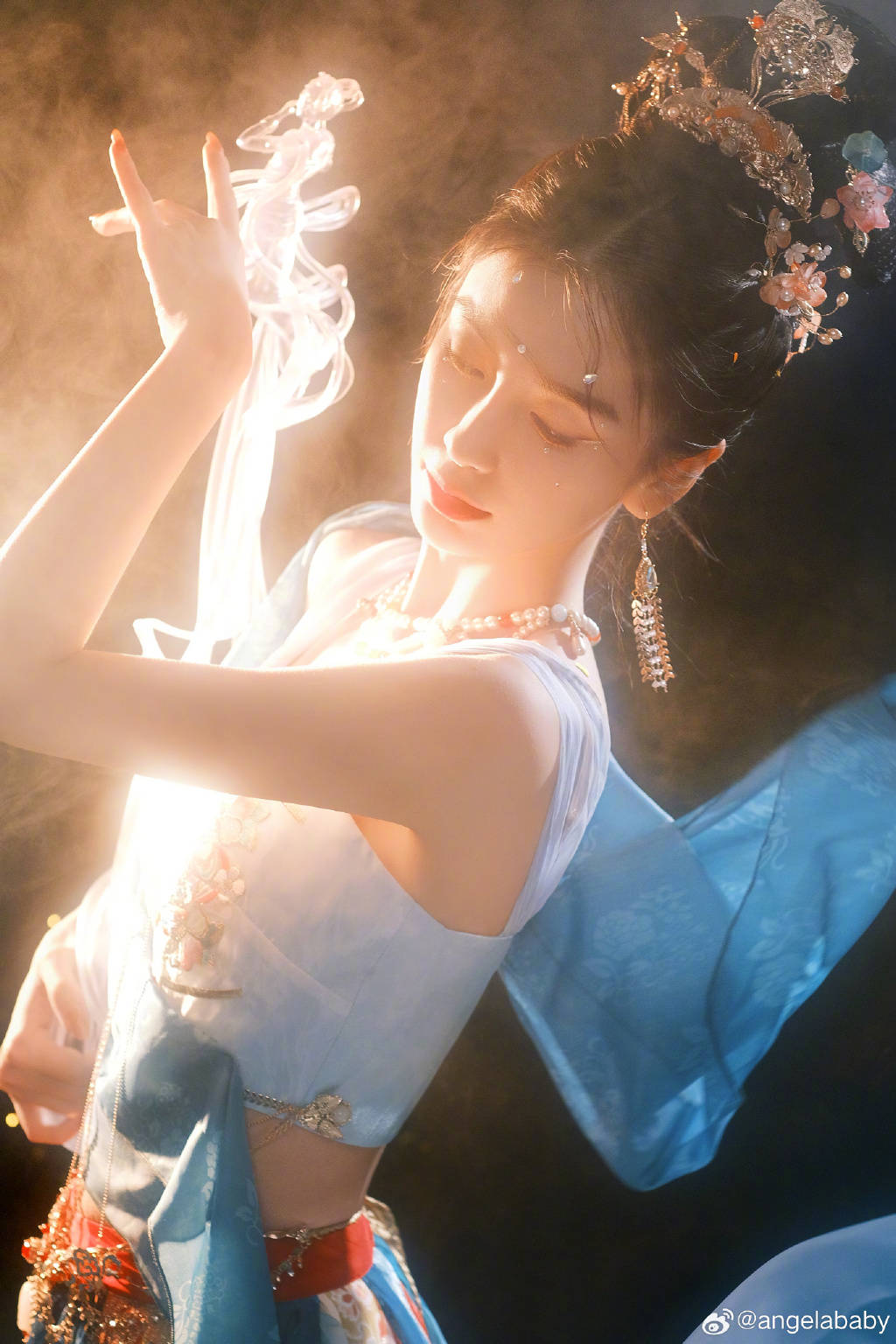 杨颖新潮无框超出片上热搜!从嫩模到影视天后性感撩人-5 杨颖新潮无框超出片上热搜!从嫩模到影视天后性感撩人