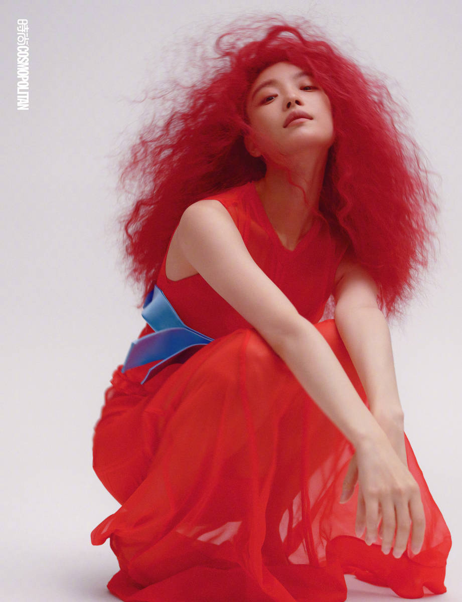 倪妮各类造型惊艳大秀事业线!谋女郎魔鬼身材性感火辣-11 倪妮各类造型惊艳大秀事业线!谋女郎魔鬼身材性感火辣