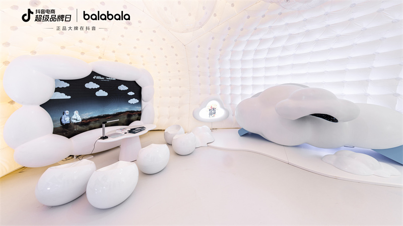 巴拉巴拉上演“给冬天松个绑”大秀,引领儿童冬日风尚-20 巴拉巴拉上演“给冬天松个绑”大秀,引领儿童冬日风尚