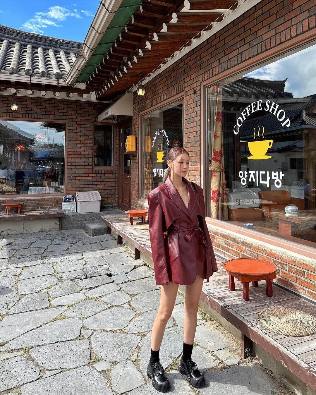 秋天露腿：将上厚下薄的穿衣方法学起来，保暖还显腿长