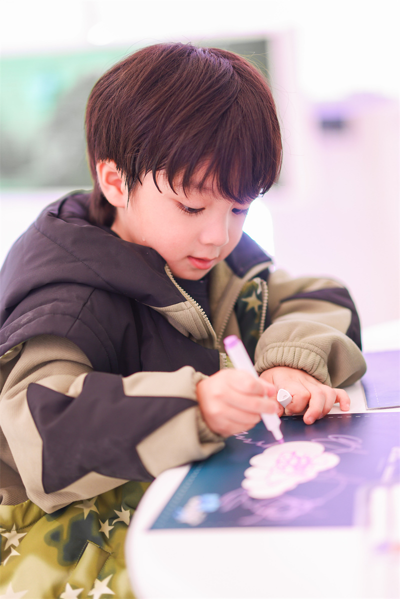 巴拉巴拉上演“给冬天松个绑”大秀,引领儿童冬日风尚-6 巴拉巴拉上演“给冬天松个绑”大秀,引领儿童冬日风尚