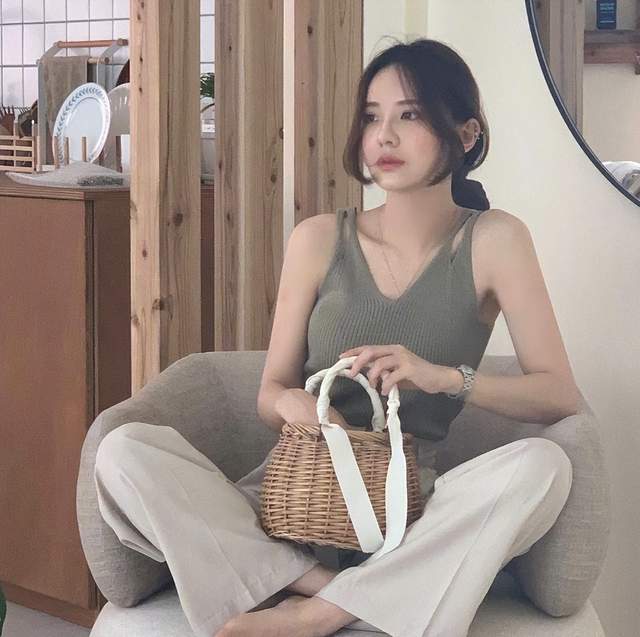 ins韩国时尚博主jjeung_s2 日常穿搭和长相都很治愈的小姐姐-5 ins韩国时尚博主jjeung_s2 日常穿搭和长相都很治愈的小姐姐