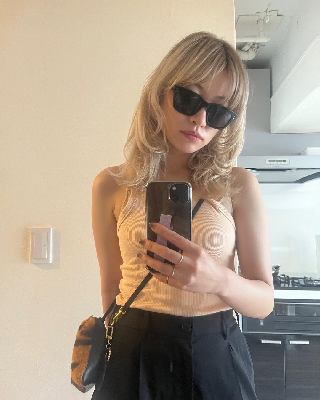 层次羽毛剪上卷后原来看起来这么美，很多日本女生都爱换这个发型