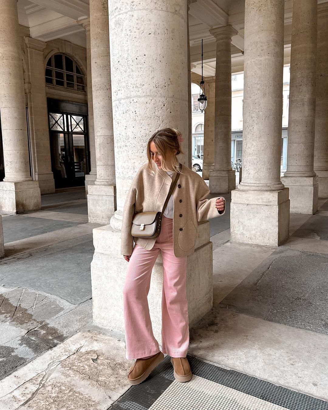 心也跟着变柔软起来了,今年春天樱花般的粉色单品必须要有