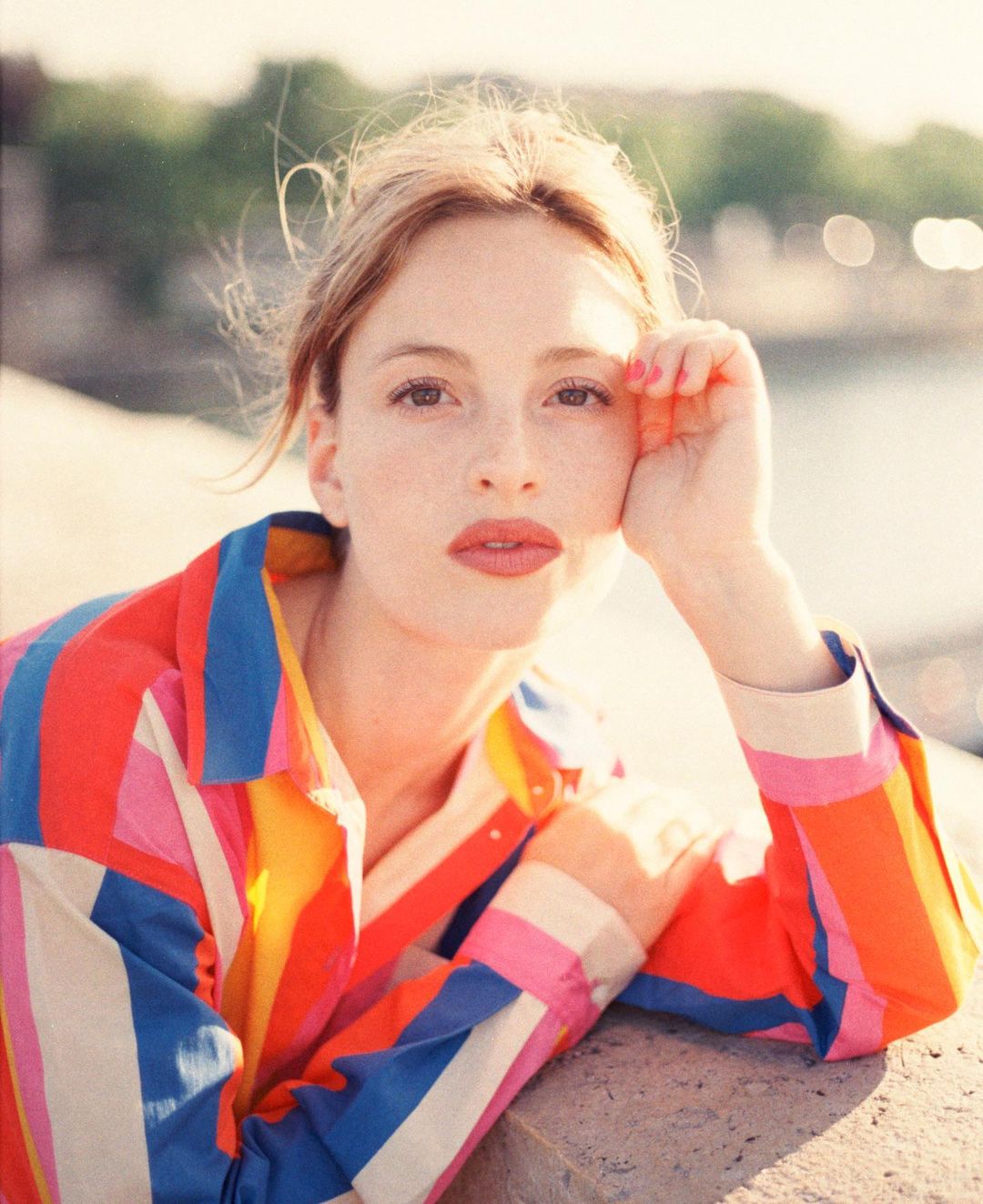 开春就这样穿！在法国女生Camille Yolaine的穿搭页面中找到造型灵感