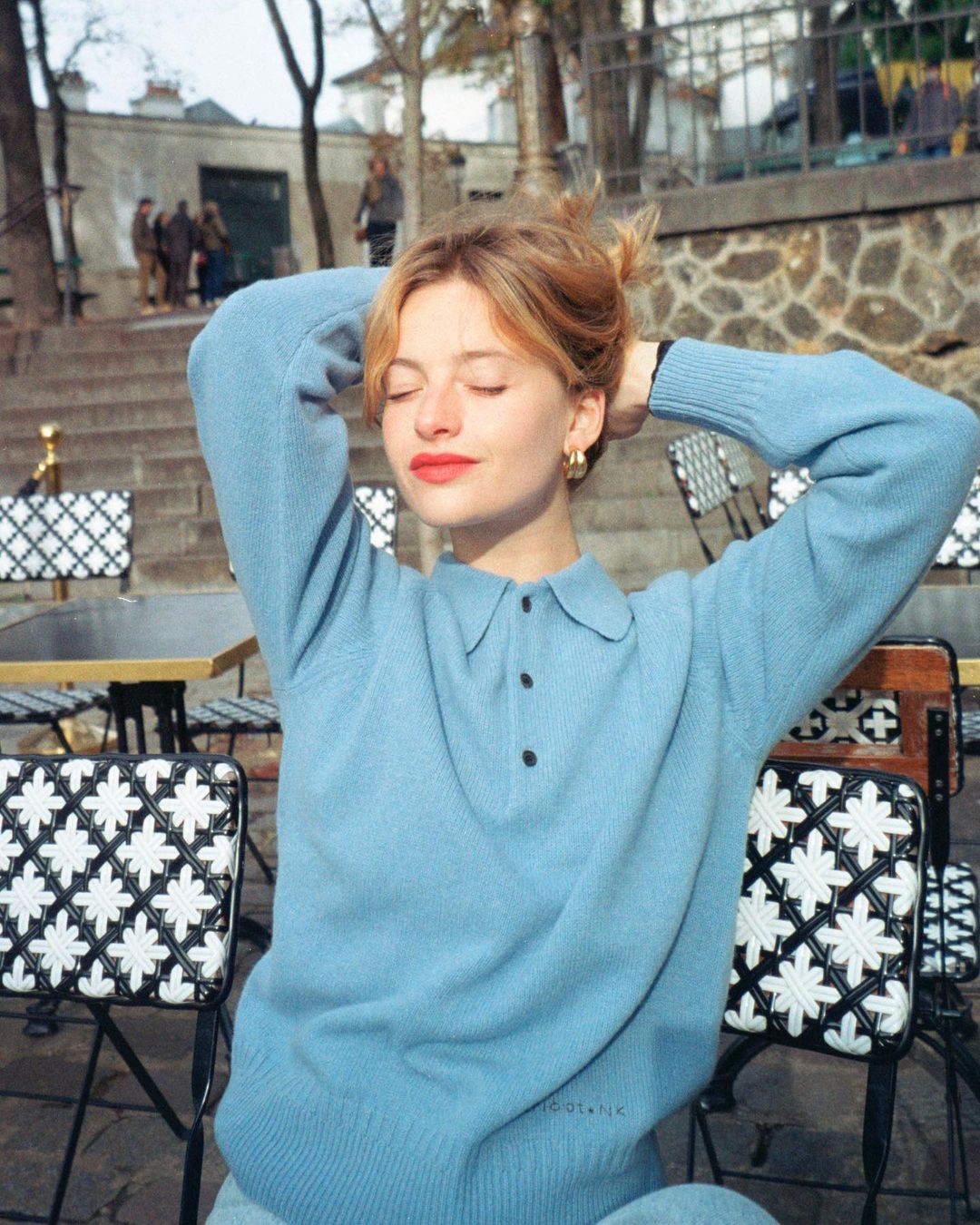 开春就这样穿！在法国女生Camille Yolaine的穿搭页面中找到造型灵感