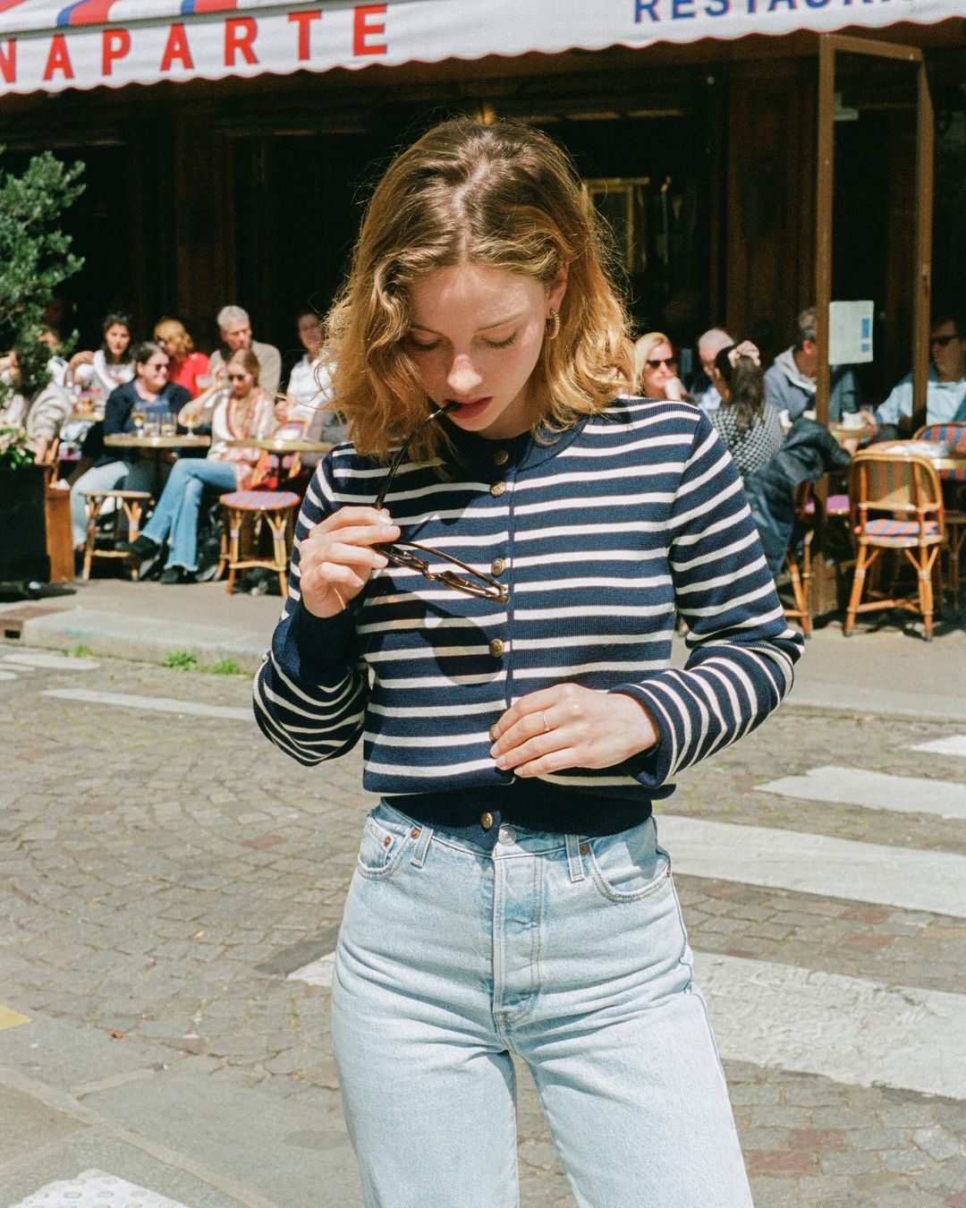 开春就这样穿！在法国女生Camille Yolaine的穿搭页面中找到造型灵感