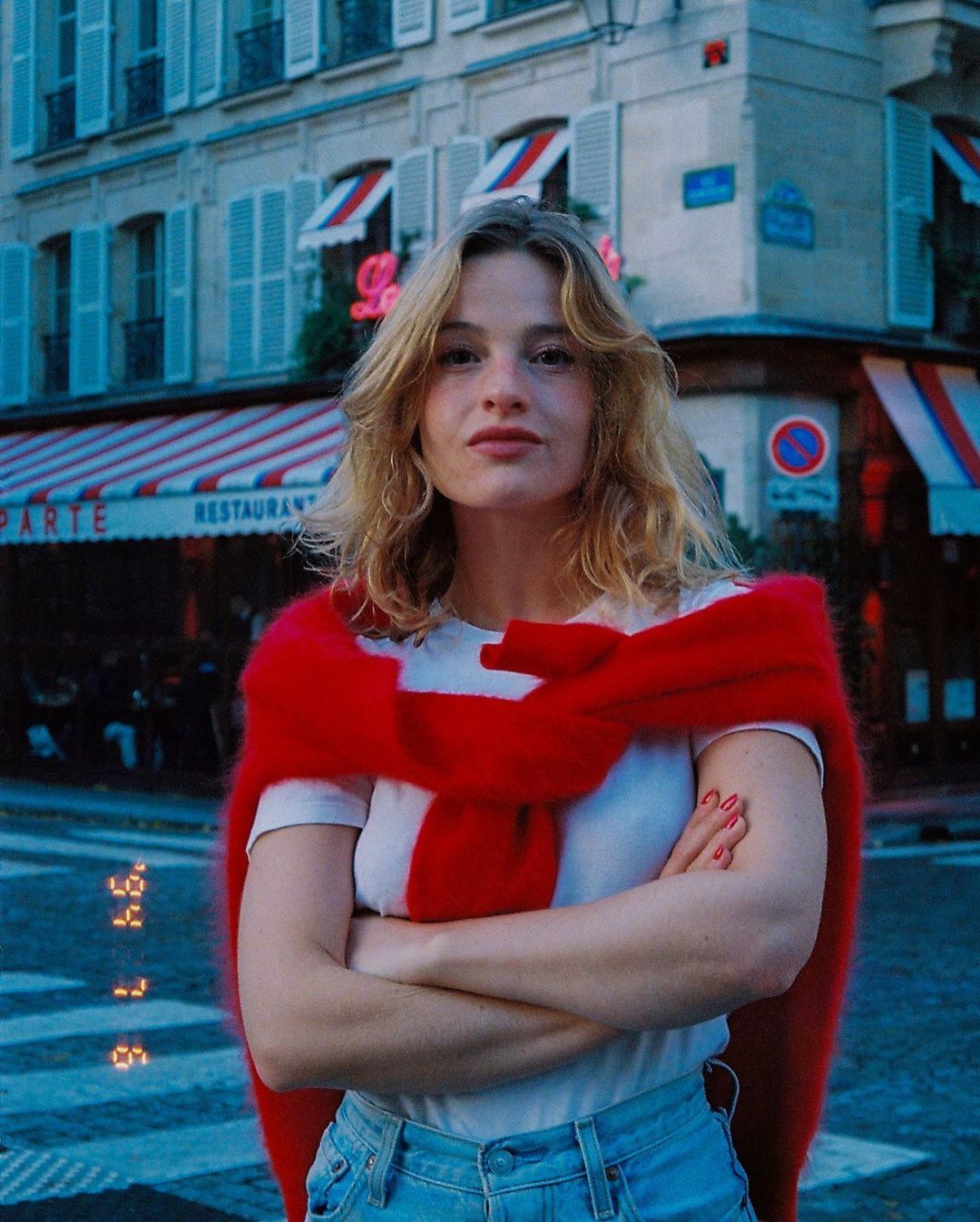 开春就这样穿！在法国女生Camille Yolaine的穿搭页面中找到造型灵感