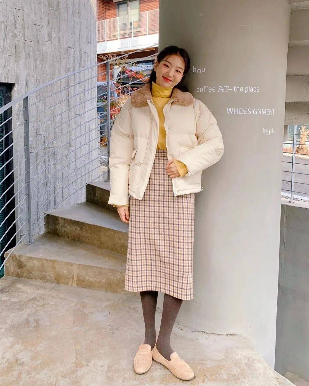 为什么你穿羽绒服显胖没气质?学会这些搭配思路才能真高级时髦-18 为什么你穿羽绒服显胖没气质?学会这些搭配思路才能真高级时髦