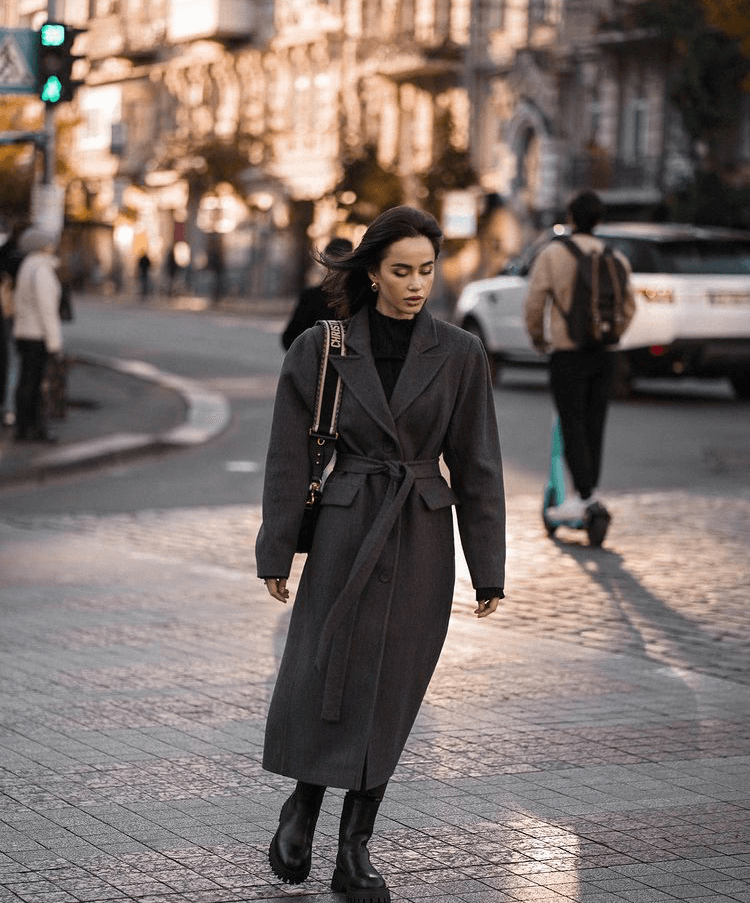 大衣穿得“高级”靠什么?这3个打扮方法一直被热捧,时髦百搭-5 大衣穿得“高级”靠什么?这3个打扮方法一直被热捧,时髦百搭