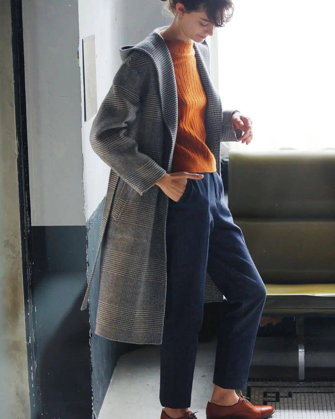 大衣穿得“高级”靠什么?这3个打扮方法一直被热捧,时髦百搭-10 大衣穿得“高级”靠什么?这3个打扮方法一直被热捧,时髦百搭