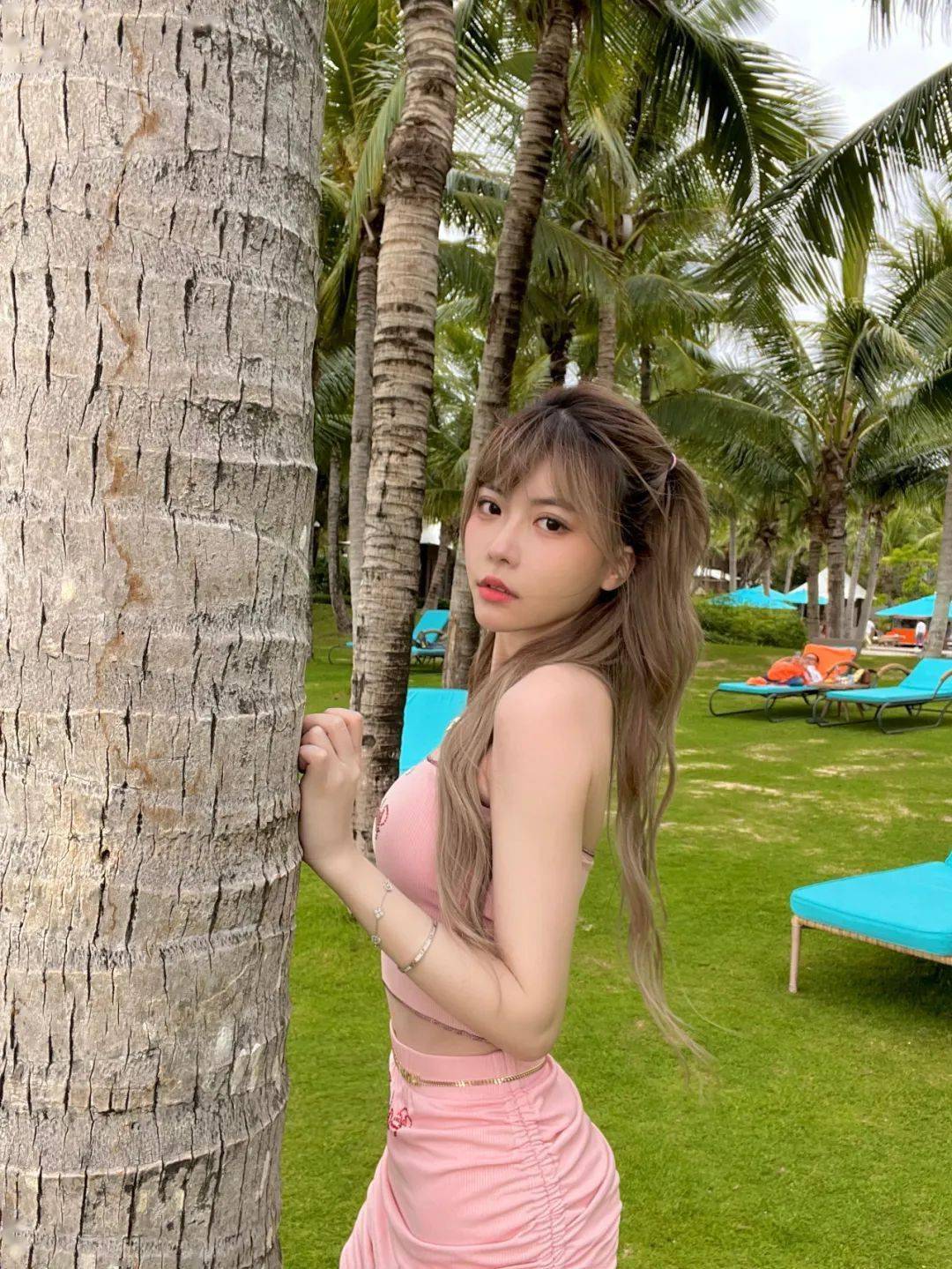 不只是LOL女神,迷倒PGOne的周淑怡前凸后翘,身材到底有多好?-1 不只是LOL女神,迷倒PGOne的周淑怡前凸后翘,身材到底有多好?