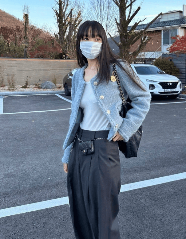 Ins时尚博主yangeeeyang如沐春风穿搭 春夏明媚的味道-4