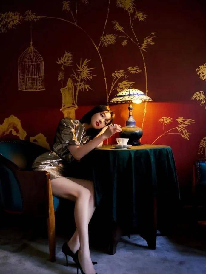 宋茜的大长腿太性感，颜值和实力并存-13