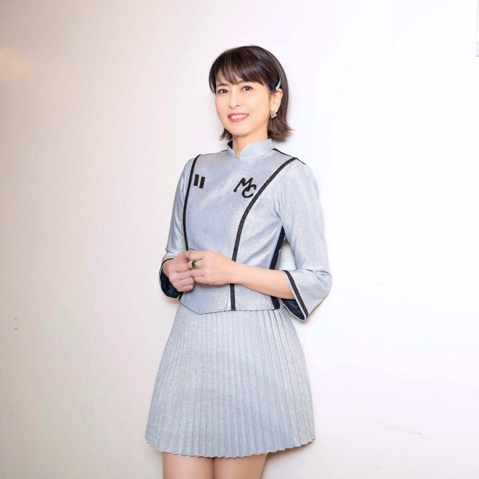 被称为昭和第一美腿、“火星仙子”的原型森高千里