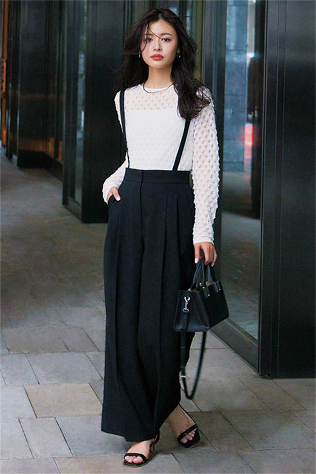 初夏30+女生职场如何穿衣打扮?现在穿的越通透越宽松越时髦-14 初夏30+女生职场如何穿衣打扮?现在穿的越通透越宽松越时髦