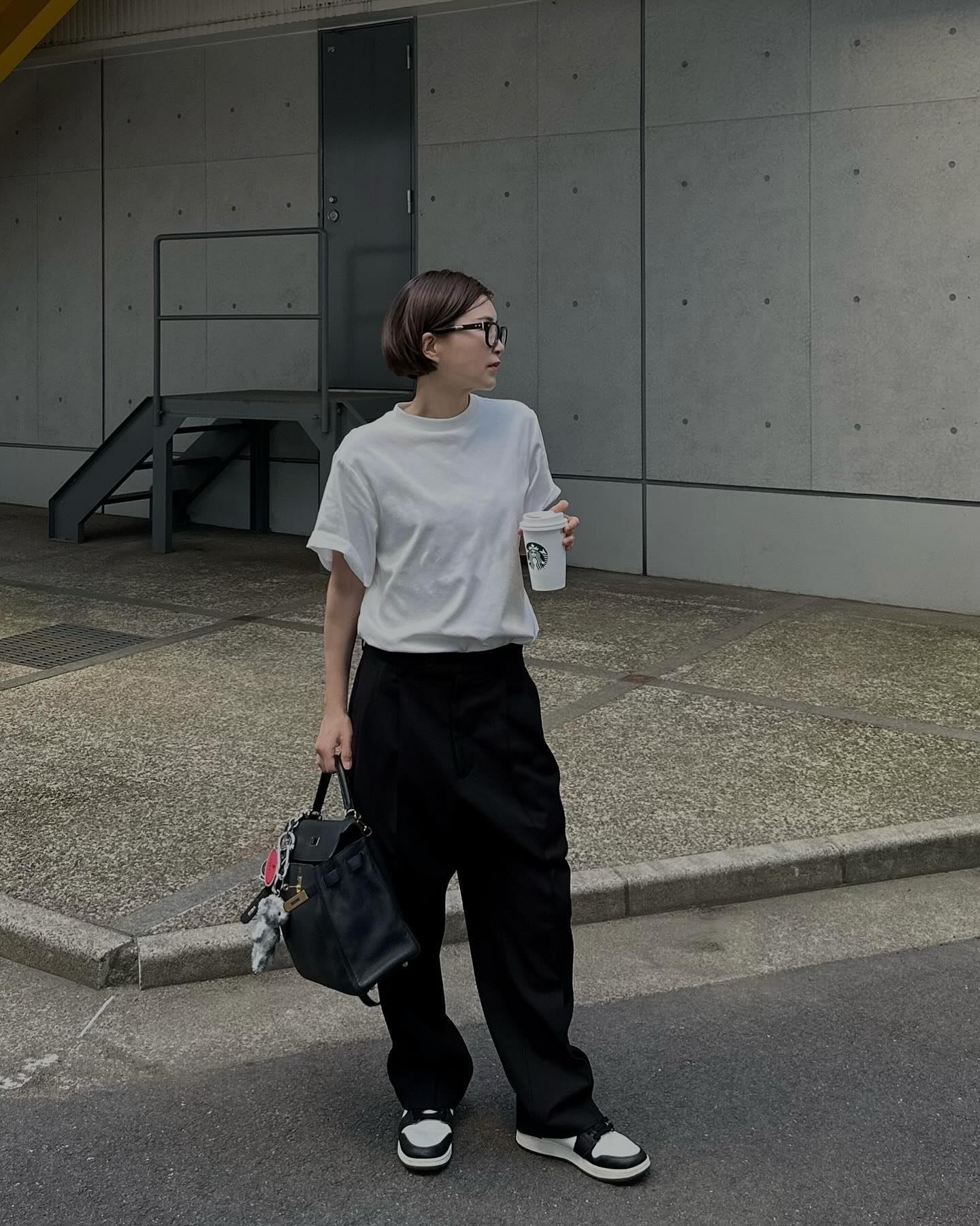 基本单品她穿就特别有型?好看的关键在原来是这些穿搭技巧