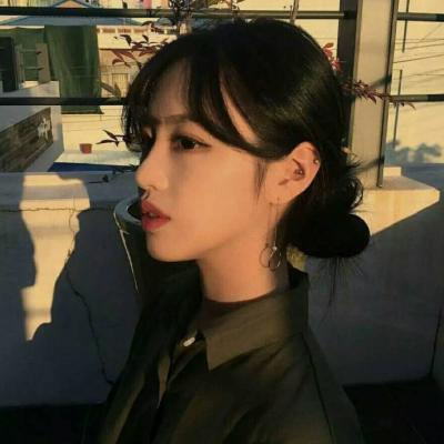 已满十八带好纸巾从此转人：成网络热词，背后原因引发热议！