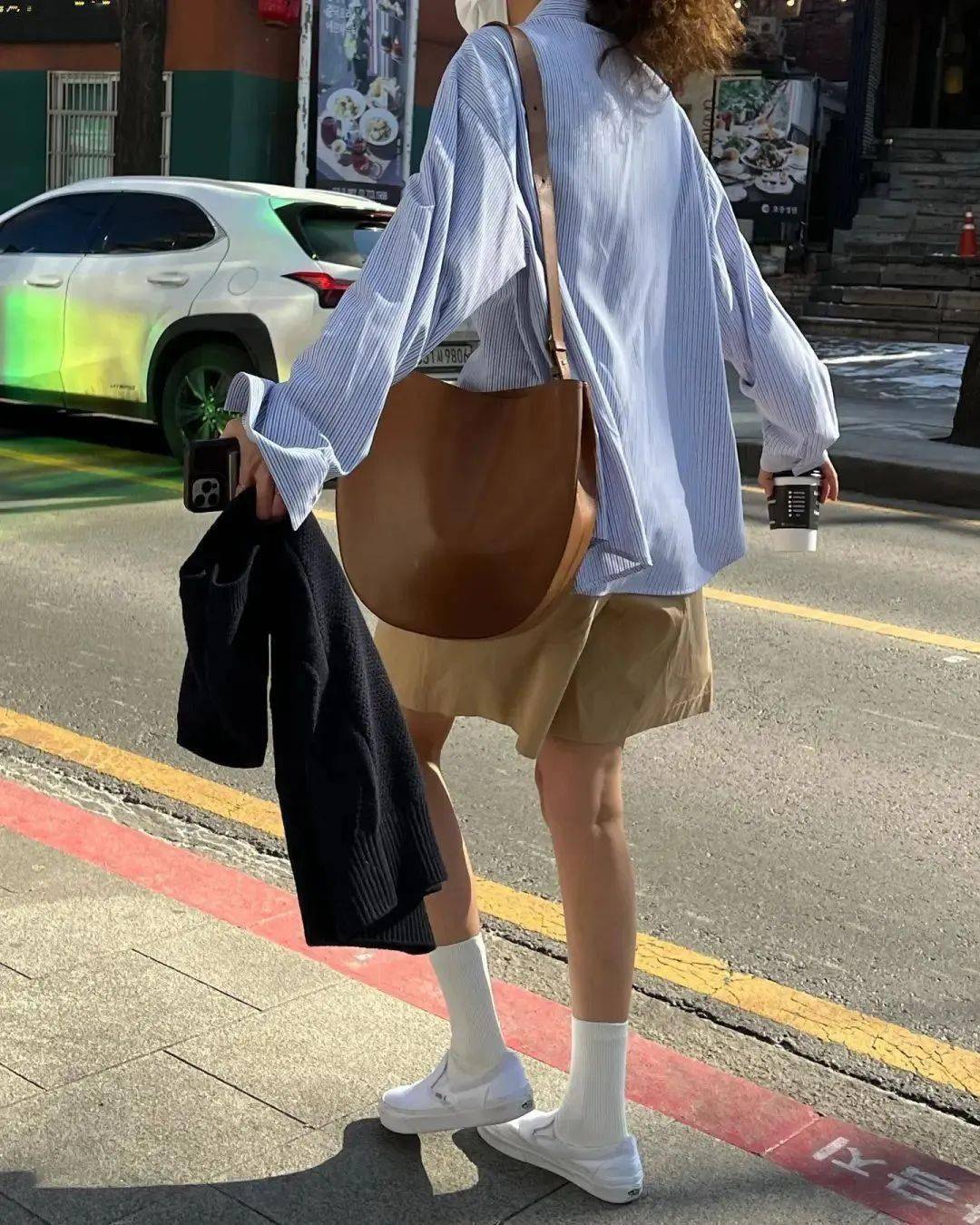 运动鞋的4种时髦搭配法，松弛一点更好看-37