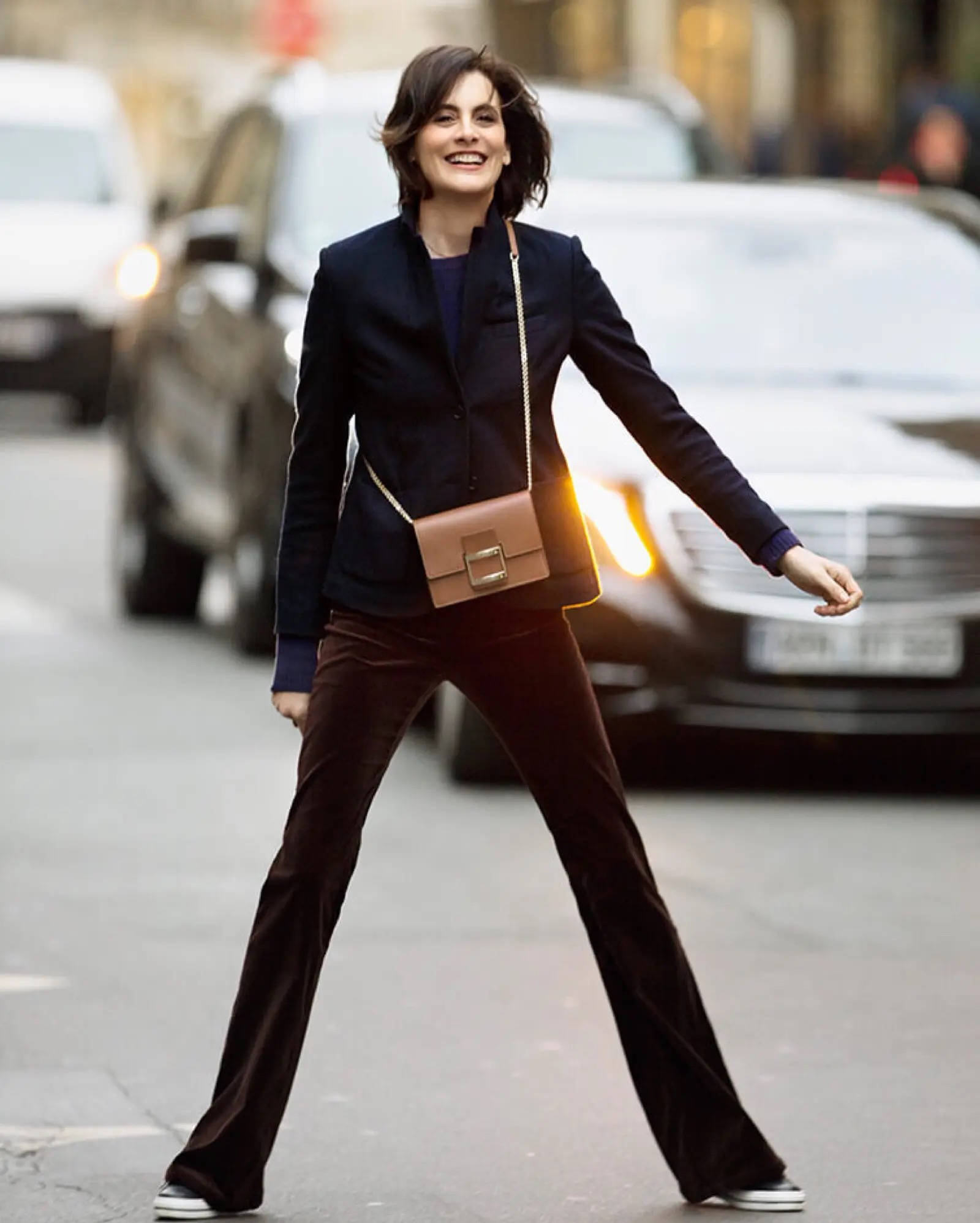 为什么法国女人总是看起来很时髦？原来她们的时尚经如此简单！